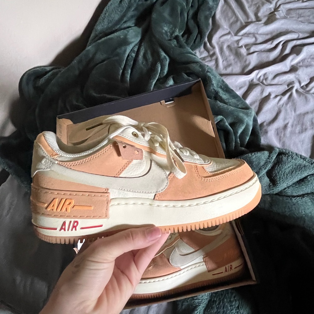 AF1 Shadow - Picture 2 of 4